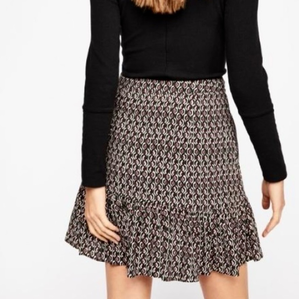 Free People Nadia Geometric Print Skirt size 6 - Picture 5 of 6